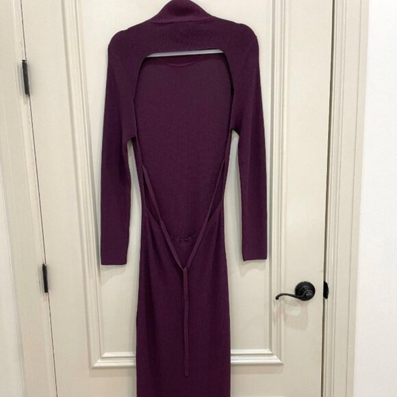 OPEN BACK FALL BURGUNDY SWEATER DRESS - Picture 6 of 7